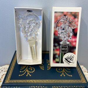 Mikasa Crystal Diamond Fire Grape Cluster Wine Bottle Stopper 5 3/8" long